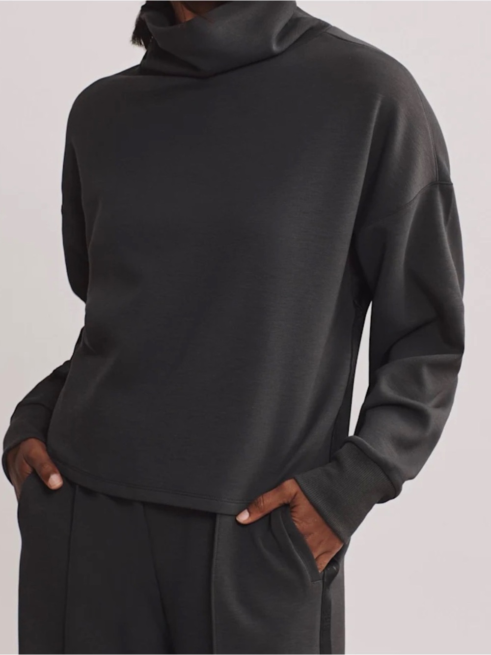 Rhone Dreamglow Mockneck
